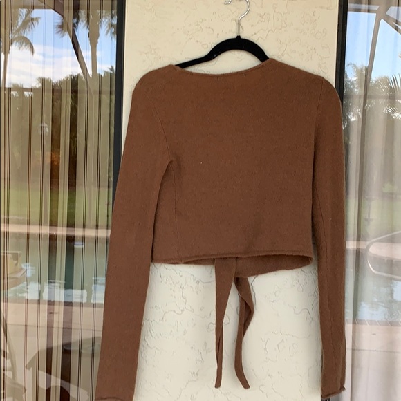 BNWT BCBGMAXAZRIA shrug - Picture 3 of 4